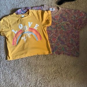 2 crop tops